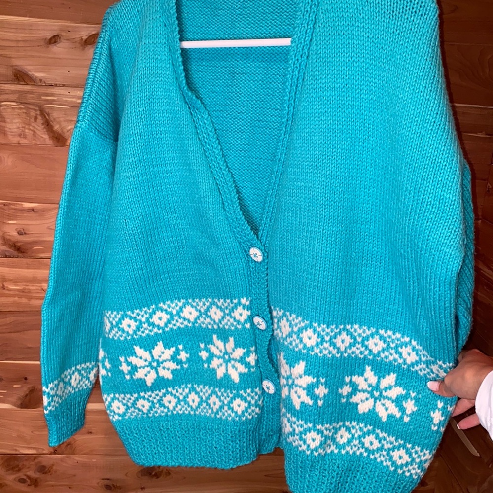 Vintage Snowflake Cardigan